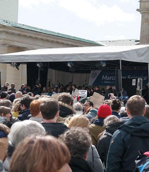  A crowd at the March for Science