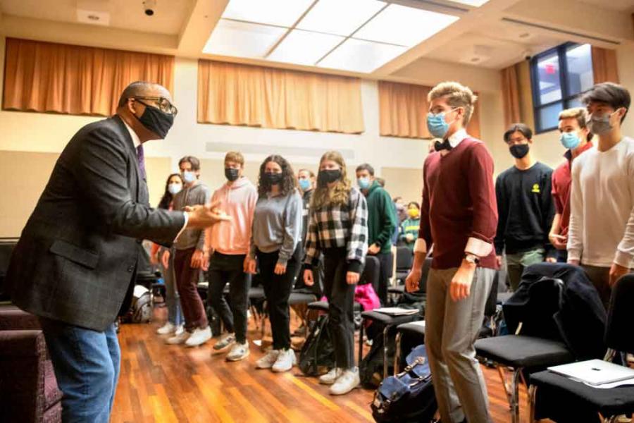 Wynton Marsalis leading a class of students